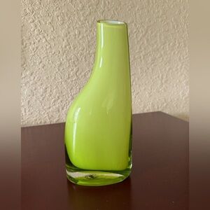 Ikea OKKSO Hand Made Quality Light Green 8" Cased Glass Vase Vintage 🦋